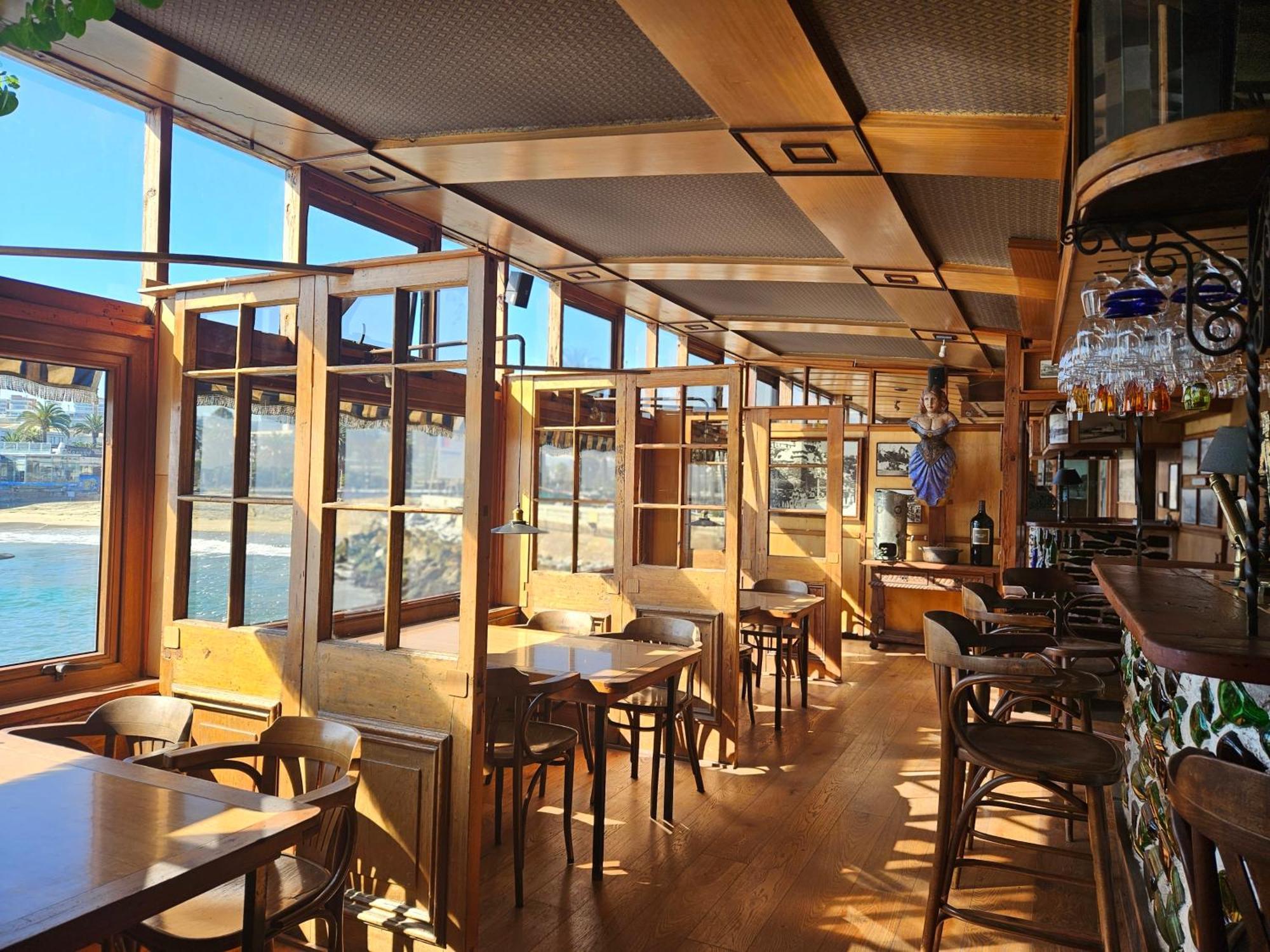 Hotel Restaurant Capducal Виня дел Мар Екстериор снимка