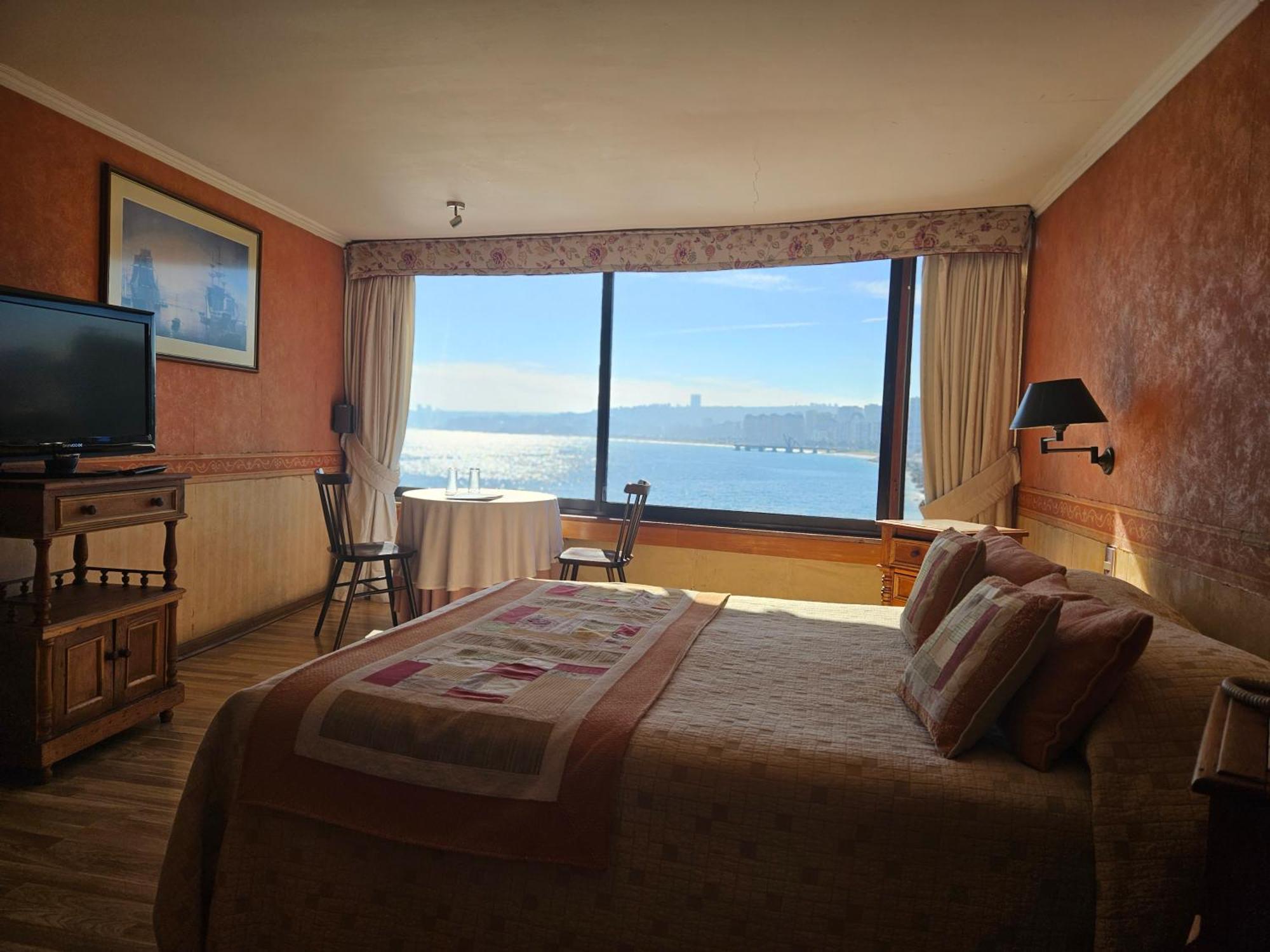 Hotel Restaurant Capducal Виня дел Мар Екстериор снимка